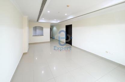 Apartment - 1 Bedroom - 2 Bathrooms for rent in East Porto Drive - Porto Arabia - The Pearl Island - Doha