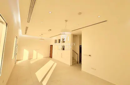 فيلا - 4 غرف نوم - 5 حمامات للايجار في العب - الخيصة - أم صلال محمد فيلا - 4 غرف نوم - 5 حمامات للايجار في العب - الخيصة - أم صلال محمد