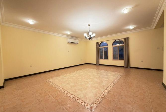 1010717 - Property Image 3