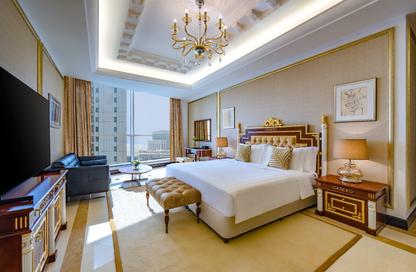 Apartment - 3 Bedrooms - 4 Bathrooms for rent in West Bay Tower - West Bay - West Bay - Doha