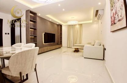 Apartment - 2 Bedrooms - 2 Bathrooms for rent in Umm Ghuwalina - Umm Ghuwailina - Doha