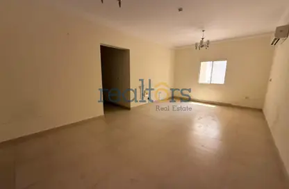 Apartment - 3 Bedrooms - 2 Bathrooms for rent in Anas Street - Fereej Bin Mahmoud North - Fereej Bin Mahmoud - Doha