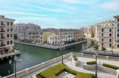 Apartment - 3 - 4 for rent in Carnaval - Qanat Quartier - The Pearl Island - Doha Apartment - 3 - 4 for rent in Carnaval - Qanat Quartier - The Pearl Island - Doha