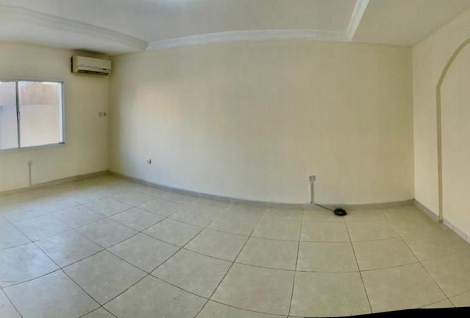 53957756 - Property Main Image