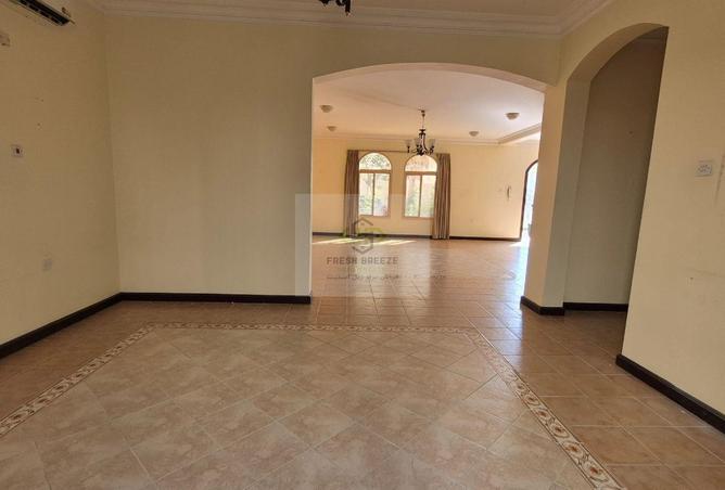 52914249 - Property Main Image