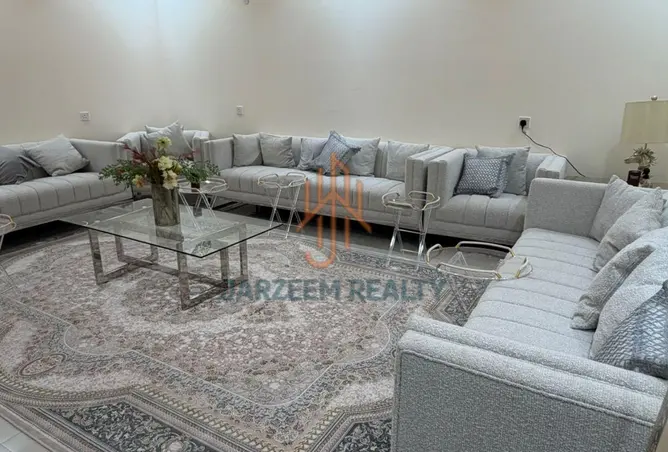 63919456 - Property Image 3