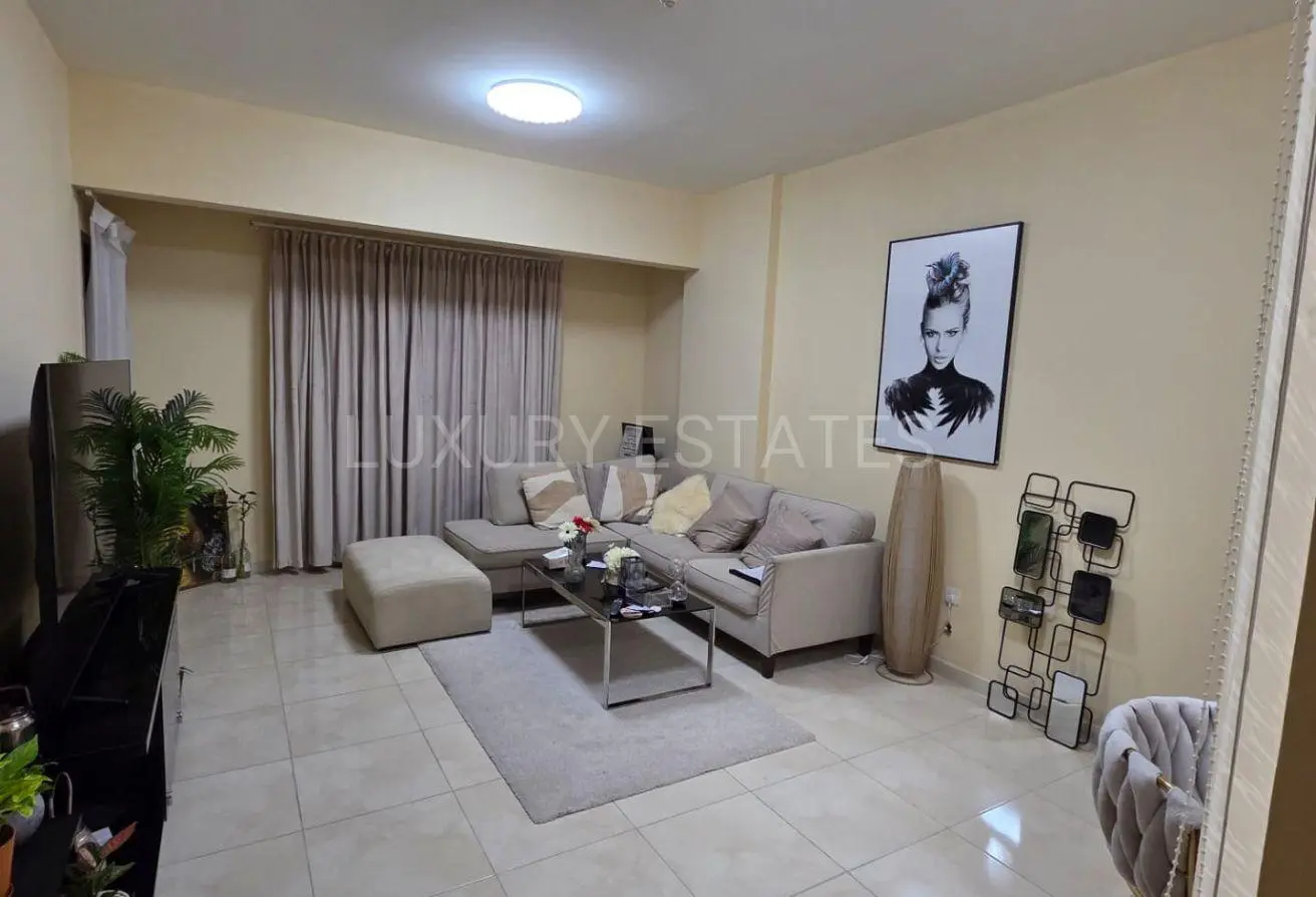 64310165 - Property Main Image