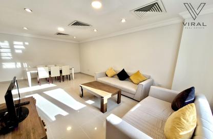 Apartment - 2 Bedrooms - 2 Bathrooms for rent in Corniche Road - Corniche Road - Doha