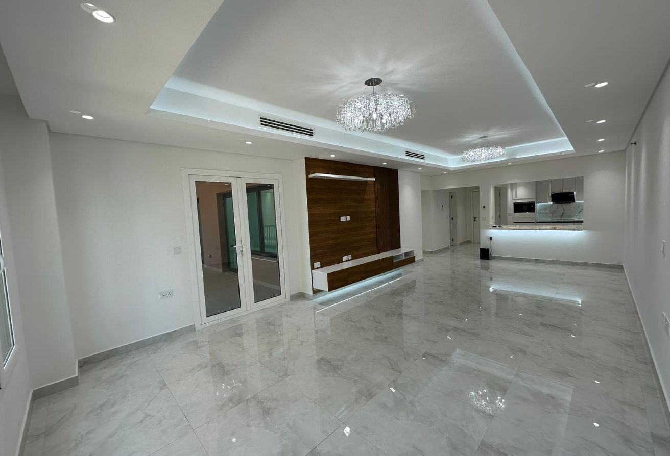 Luxury Porto Arabia Apartment with 5 Year Plan thumbnail 12