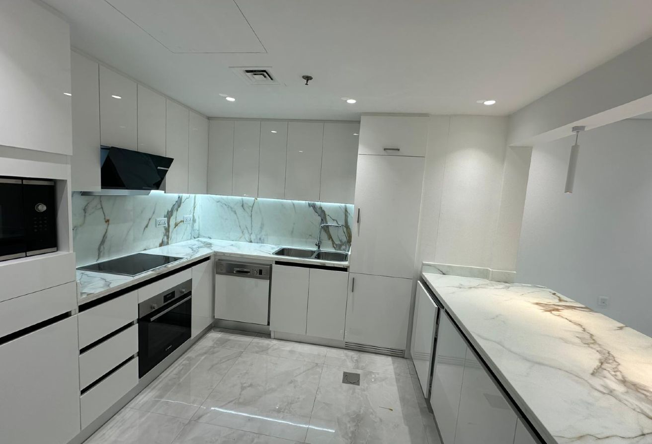 Luxury Porto Arabia Apartment with 5 Year Plan thumbnail 6
