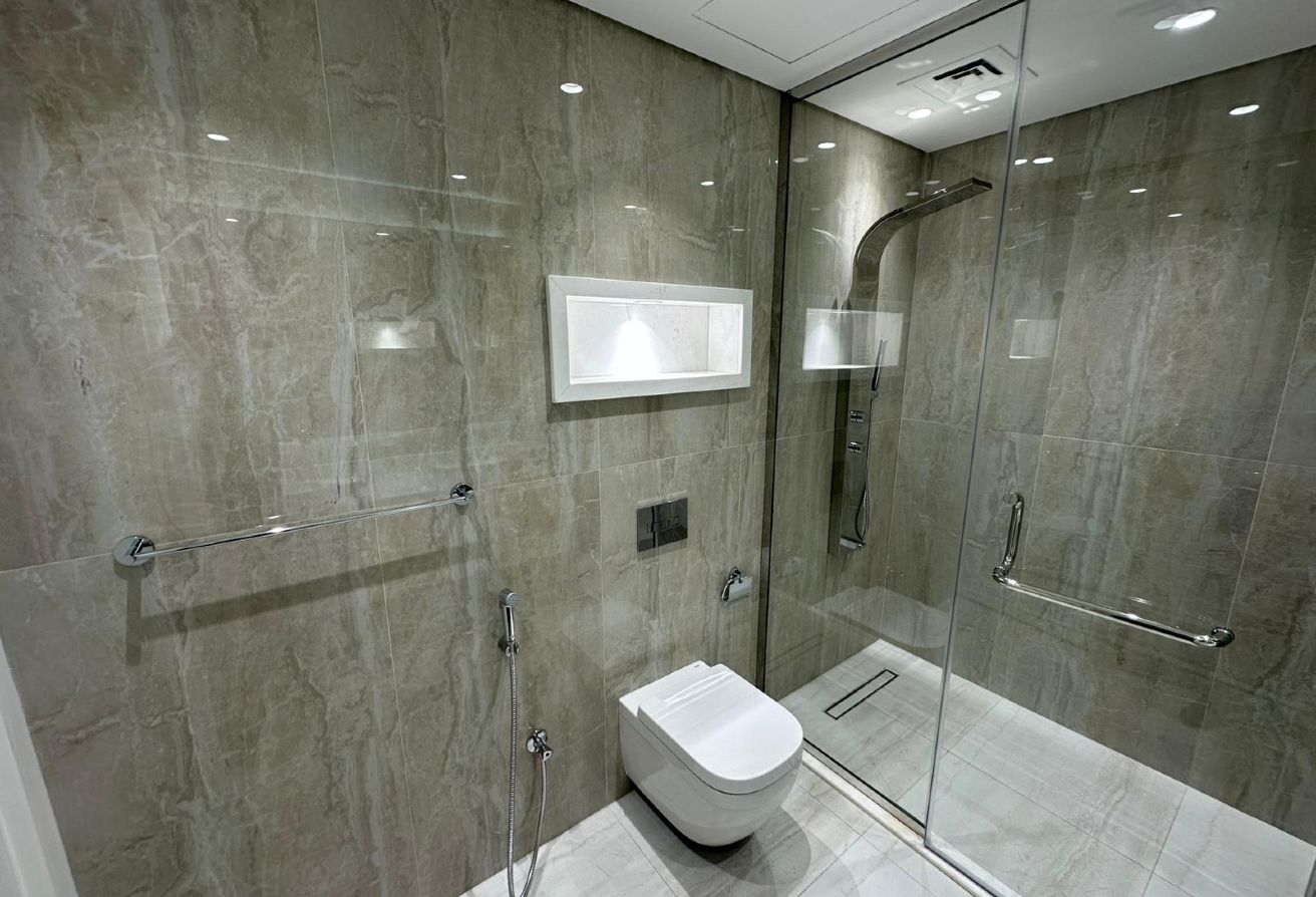 Luxury Porto Arabia Apartment with 5 Year Plan thumbnail 10