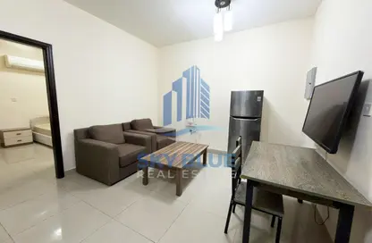Apartment - 2 Bedrooms - 1 Bathroom for rent in Al Muntazah Street - Al Muntazah - Doha