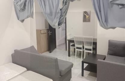 Apartment - 1 Bedroom - 1 Bathroom for rent in Salaja Street - Doha Al Jadeed - Doha