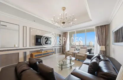 Apartment - 3 Bedrooms - 4 Bathrooms for rent in Viva East - Viva Bahriyah - The Pearl Island - Doha Apartment - 3 Bedrooms - 4 Bathrooms for rent in Viva East - Viva Bahriyah - The Pearl Island - Doha