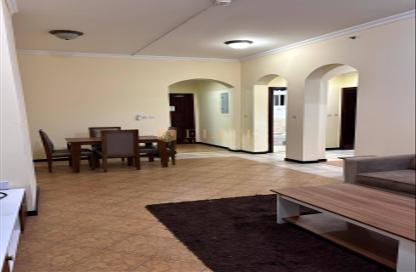 Apartment - 2 Bedrooms - 2 Bathrooms for rent in Musheireb Apartments - Musheireb - Doha