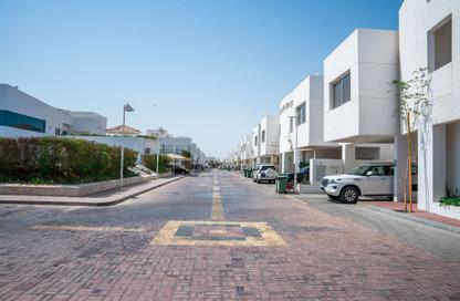 Compound - 4 - 6 for rent in Les Roses Compound 1 - Al Waab - Doha