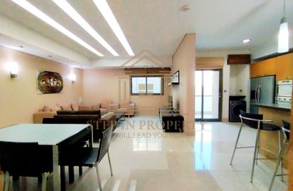 Apartment - 2 Bedrooms - 3 Bathrooms for rent in Abu Talha Street - Fereej Bin Omran - Doha