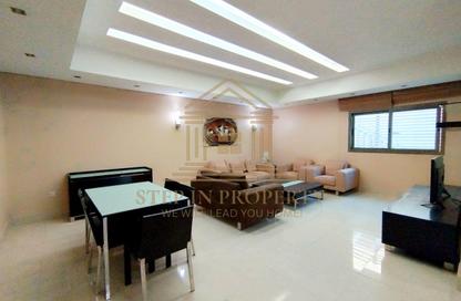 Apartment - 2 Bedrooms - 3 Bathrooms for rent in Abu Talha Street - Fereej Bin Omran - Doha