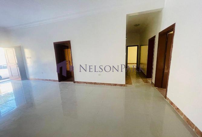 1030312 - Property Image 2