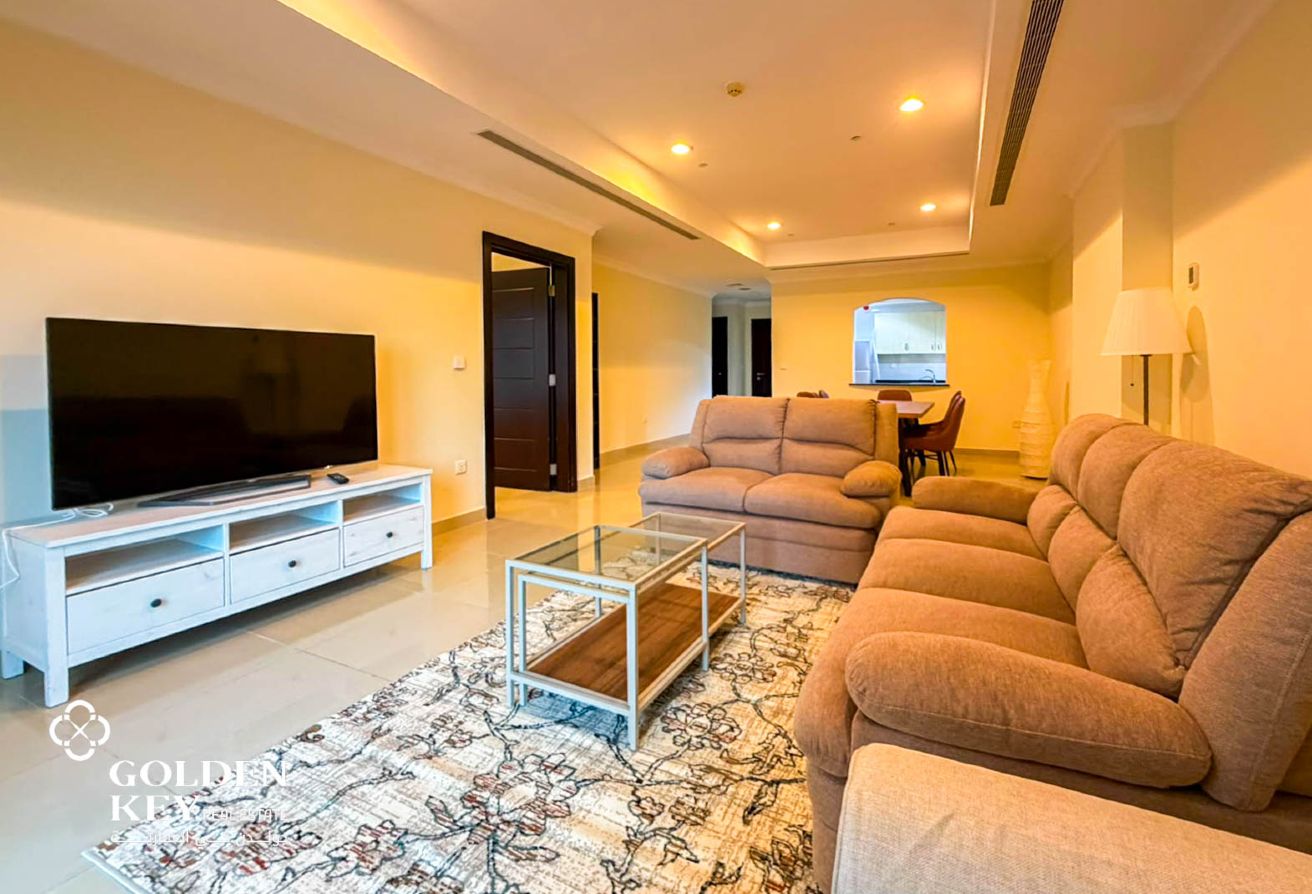 Bills Included | Stunning 1 Bedroom with Sea View