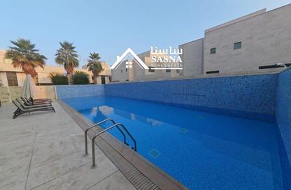 Compound - 4 Bedrooms - 6 Bathrooms for rent in Al Maamoura - Al Maamoura - Doha