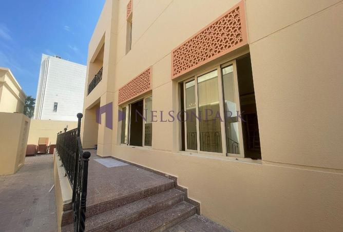 52271019 - Property Image 3