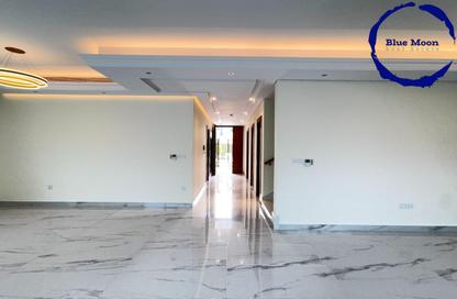 Villa - 5 Bedrooms - 6 Bathrooms for rent in Floresta Gardens - Floresta Gardens - The Pearl Island - Doha