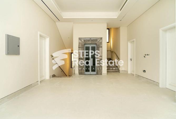 60947371 - Property Image 2