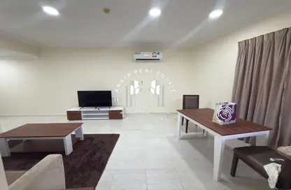 Apartment - 1 Bedroom - 1 Bathroom for rent in Umm Ghuwailina 4 - Umm Ghuwailina - Doha