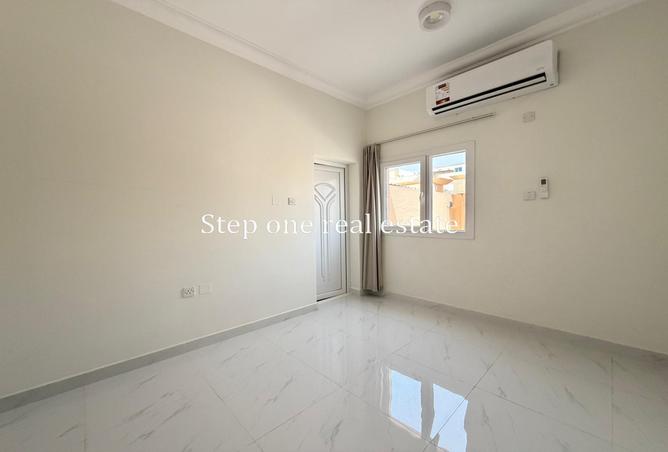 54293967 - Property Image 3
