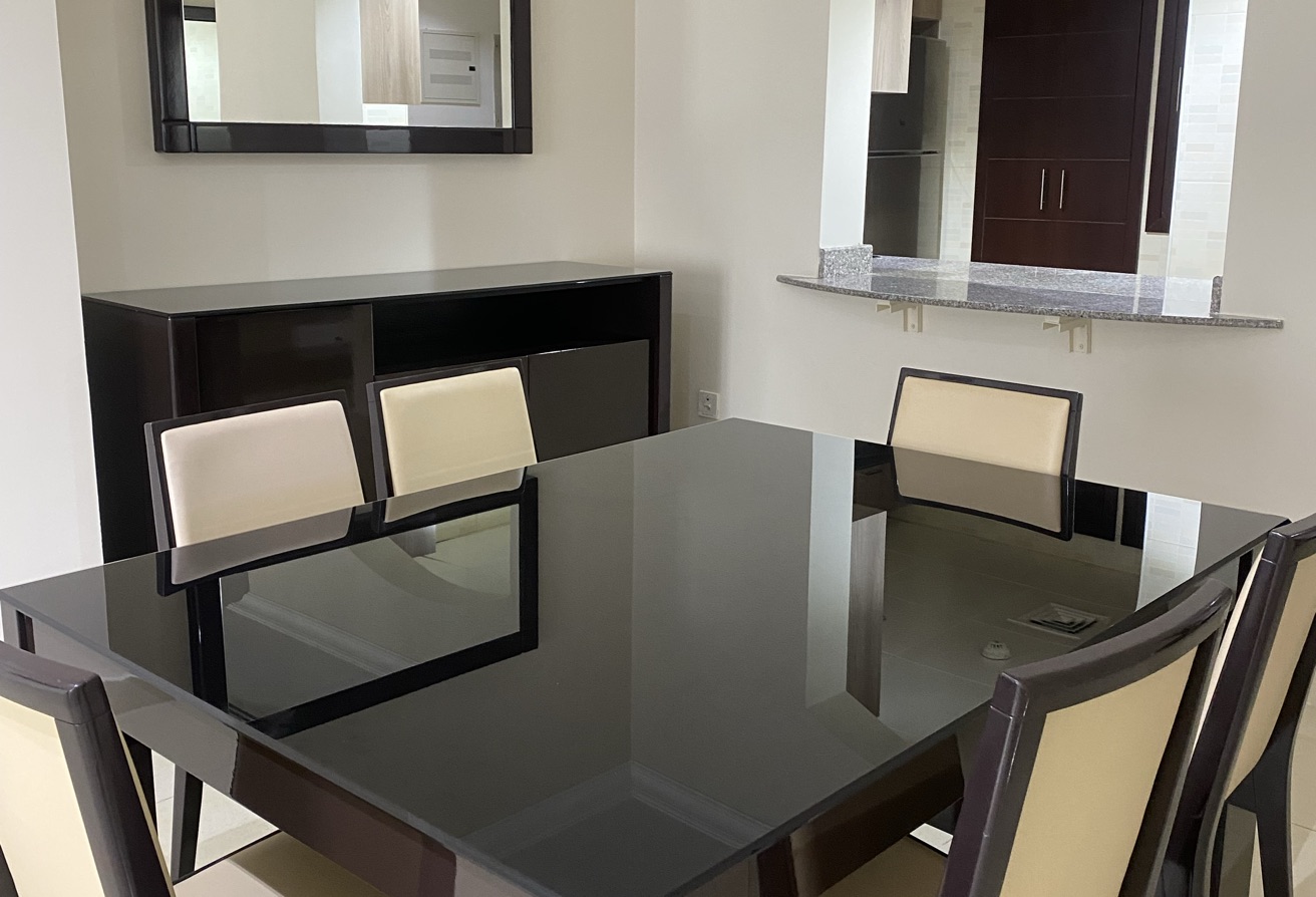 HOMELY 1BHK IN PORTO ARABIA WITH MARINA VIEW thumbnail 4