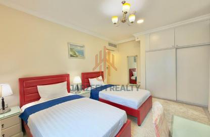 Hotel Apartments - 3 Bedrooms - 3 Bathrooms for rent in West Bay Tower - West Bay - West Bay - Doha