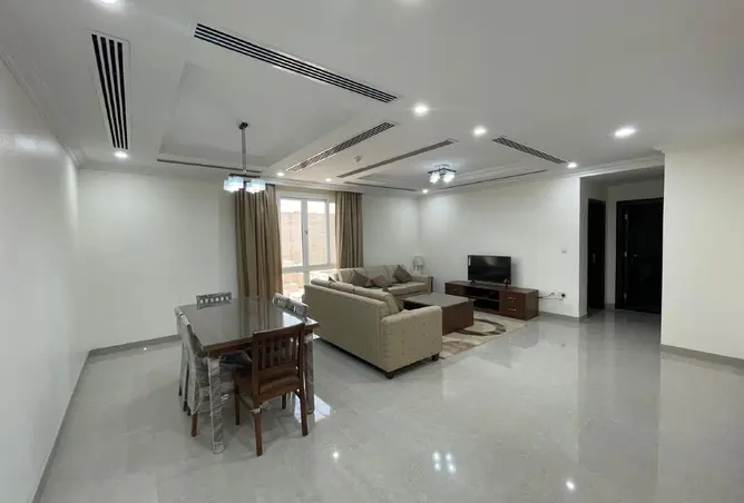 64201640 - Property Image 2