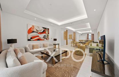 Apartment - 2 Bedrooms - 4 Bathrooms for rent in Floresta Gardens - Floresta Gardens - The Pearl Island - Doha