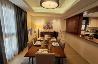 Apartment - 2 Bedrooms - 3 Bathrooms for rent in Corniche Road - Corniche Road - Doha