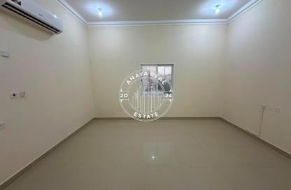 Villa - Studio - 1 Bathroom for rent in Muaither Area - Al Rayyan - Doha