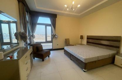 Compound - 4 Bedrooms - 5 Bathrooms for rent in Al Dana st - Muraikh - AlMuraikh - Doha