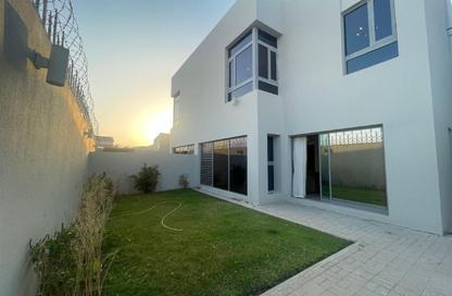 Compound - 4 Bedrooms - 5 Bathrooms for rent in Al Dana st - Muraikh - AlMuraikh - Doha