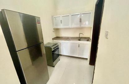 Apartment - Studio - 1 Bathroom for rent in Al Maamoura - Doha