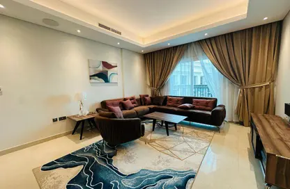 Apartment - 2 Bedrooms - 2 Bathrooms for rent in East Porto Drive - Porto Arabia - The Pearl Island - Doha