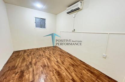 Apartment - 1 - 1 for rent in Al Dafna - Al Dafna - Doha Apartment - 1 - 1 for rent in Al Dafna - Al Dafna - Doha