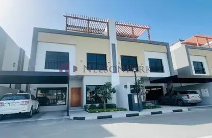 مجمع سكني - 5 غرف نوم - 6 حمامات للايجار في فلل النجمة - جنوب مويثر - منطقة مويثر - الدوحة