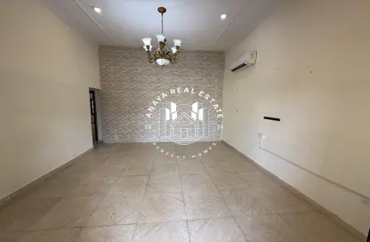 Villa - 2 Bedrooms - 1 Bathroom for rent in Al Thumama - Al Thumama - Doha