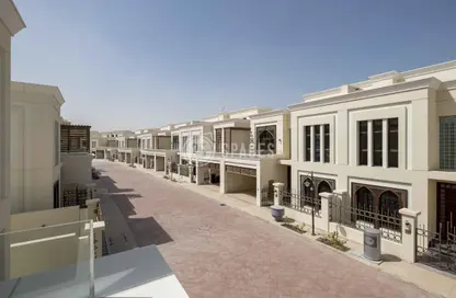 Villa - 5 Bedrooms - 6 Bathrooms for rent in Giardino Gardens - Giardino Villas - The Pearl Island - Doha Villa - 5 Bedrooms - 6 Bathrooms for rent in Giardino Gardens - Giardino Villas - The Pearl Island - Doha