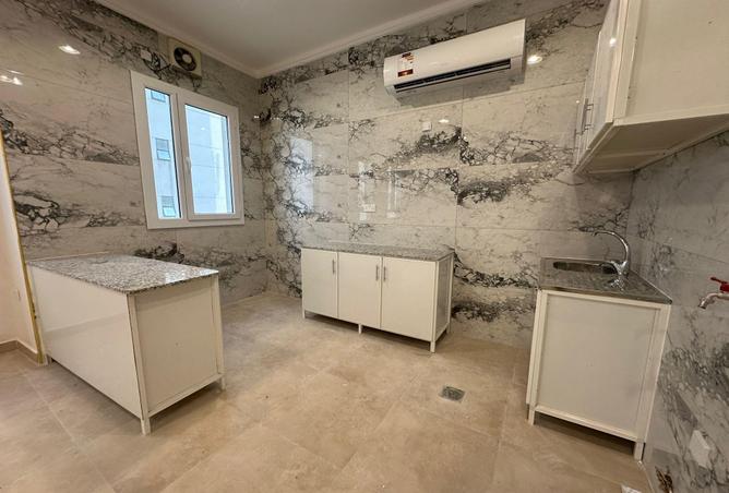 52045725 - Property Image 3