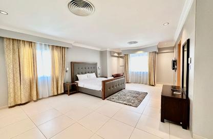 Apartment - 1 Bedroom - 3 Bathrooms for rent in Al Nasr Street - Al Nasr - Doha