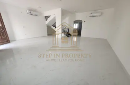 Villa - 7 Bedrooms for rent in Al Markhiya Street - Al Markhiya - Doha