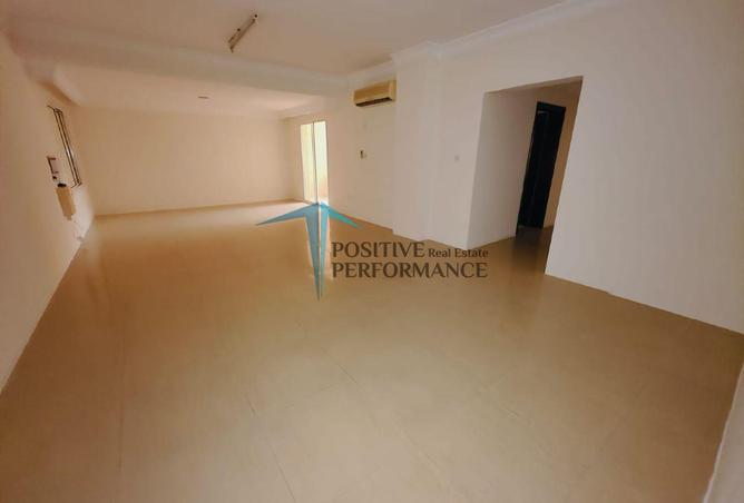 56216012 - Property Main Image
