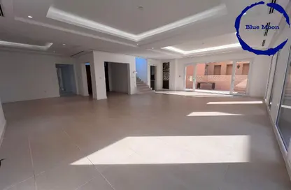 Compound - 4 Bedrooms - 5 Bathrooms for rent in West Bay Lagoon Villas - West Bay Lagoon - West Bay Lagoon - Doha