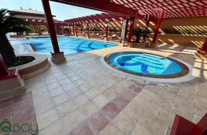 Apartment - 1 Bedroom - 2 Bathrooms for rent in West Porto Drive - Porto Arabia - The Pearl Island - Doha